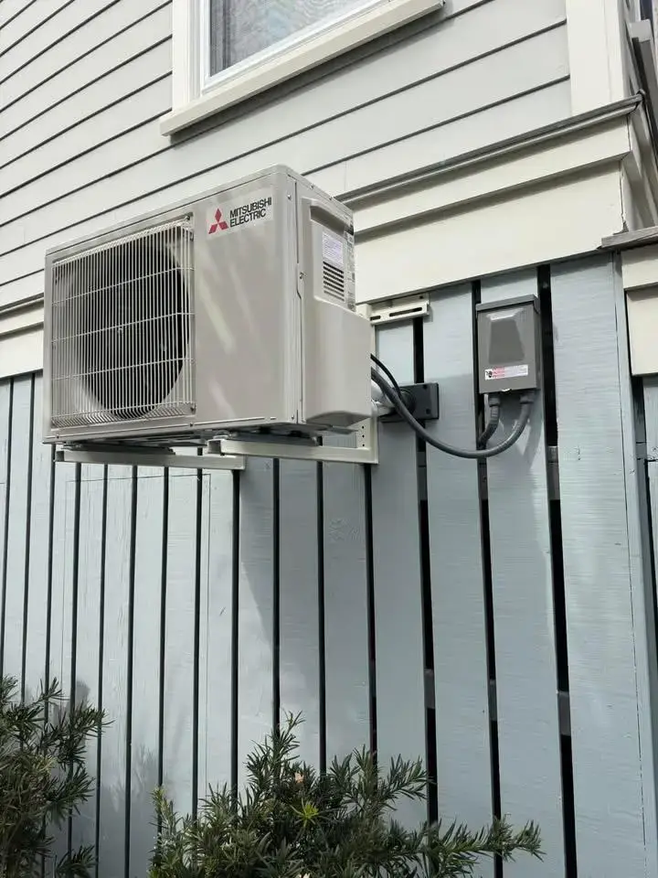 Mitsubishi ductless mini split system installed by Maximum Air Experts